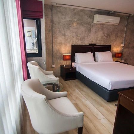Prestige Chiang Mai Hotel Exterior photo